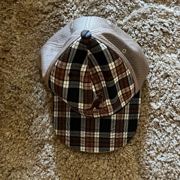 Kangol Plaid Cap - Brown and Black - Picture 1 of 1